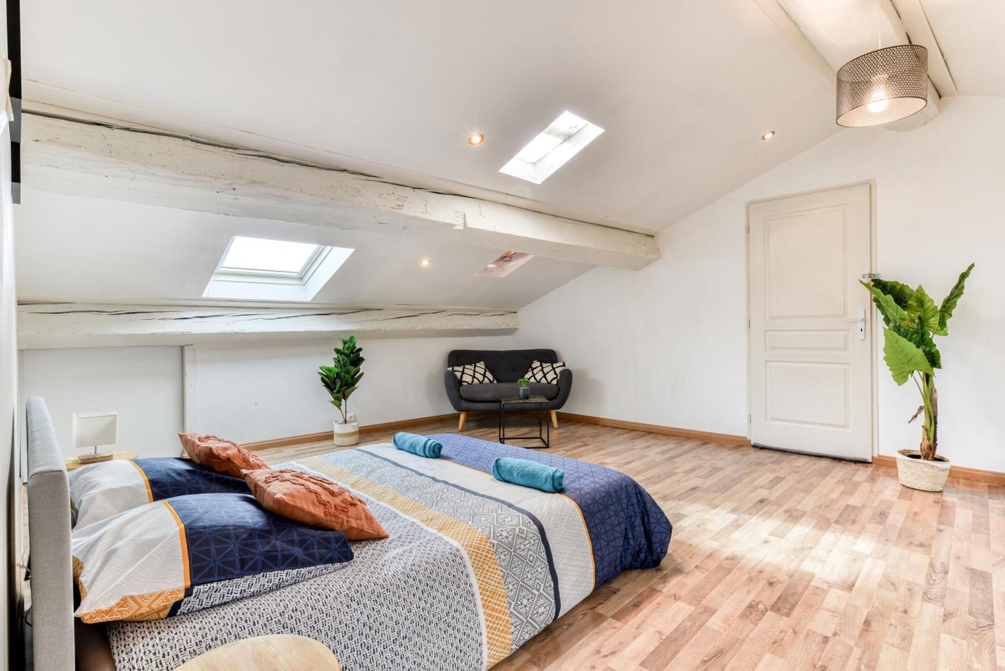 El Marty - - Climatisation - Parking Gratuit - Wifi Appartamento