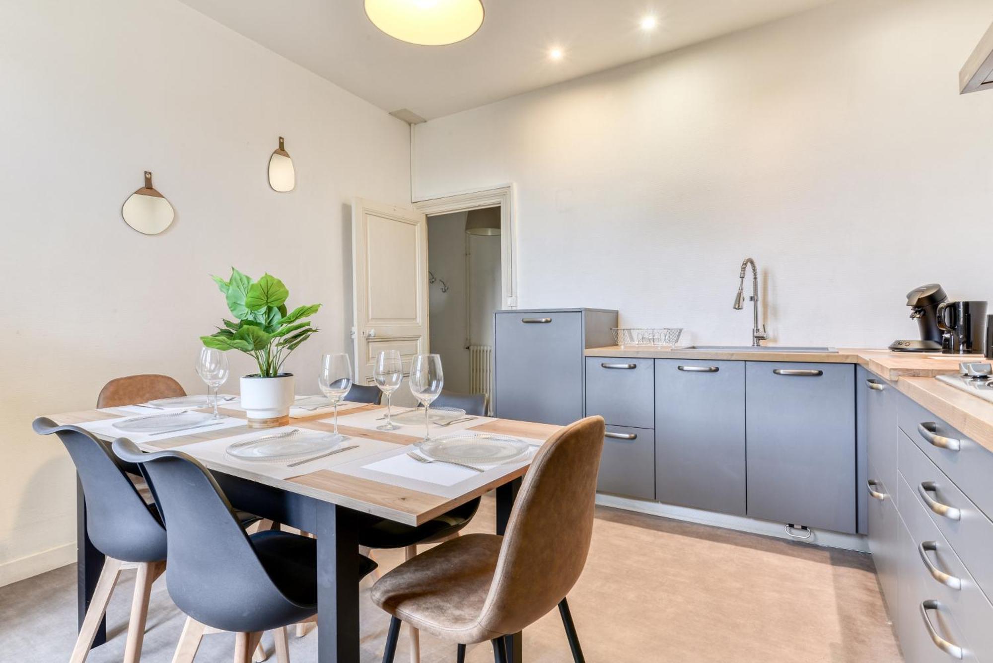 Appartamento El Marty - - Climatisation - Parking Gratuit - Wifi